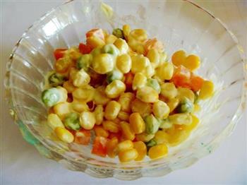 玉米蔬菜沙拉的做法步骤5